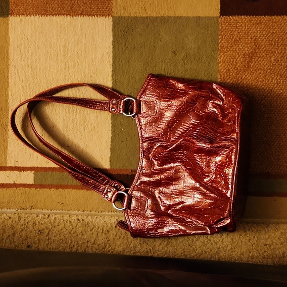 Red handbag - Picture 2 of 3